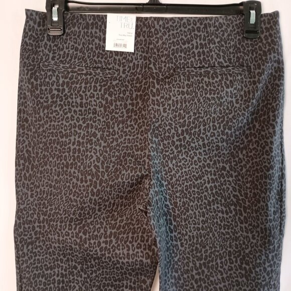 Time and Tru 4-Way Stretch Ankle Pants Animal Print Slim Fit Gray Sz 12 NWT - Picture 7 of 7